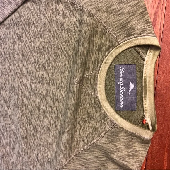 Green Patterned Long Sleeve Sweatshirt - Picture 3 of 6